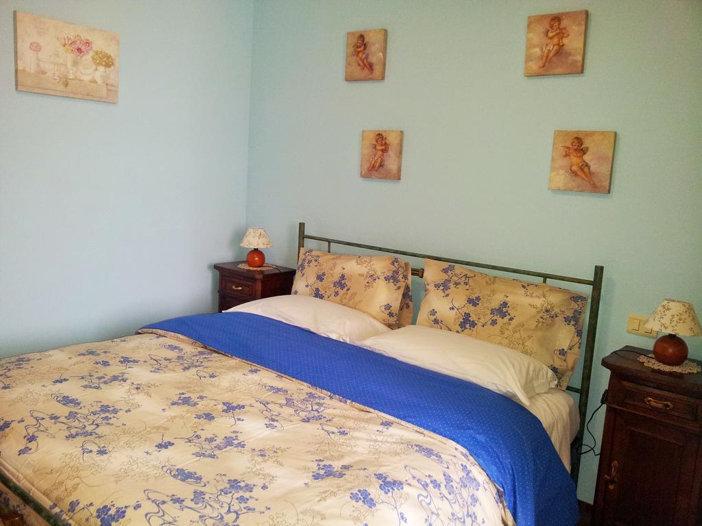דירות Assisi Casa Degli Angeli חדר תמונה